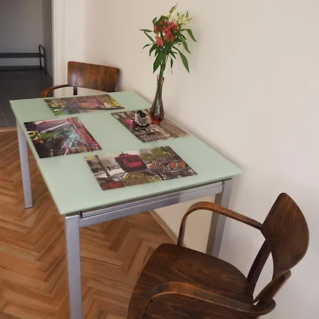 Apartmán Stylish Near Jezerka Park Praha