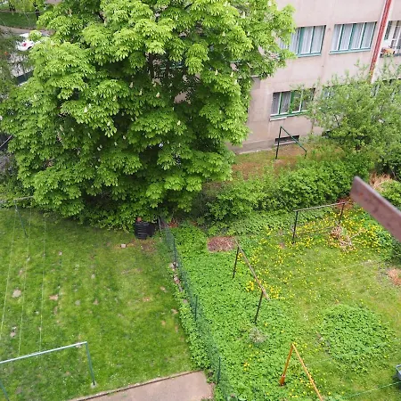 Apartmán Stylish Near Jezerka Park Praha