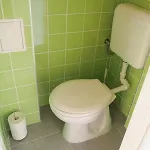 Apartamento Stylish Near Jezerka Park Praga