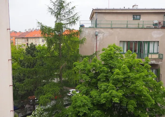 Stylish Near Jezerka Park Appartamento *