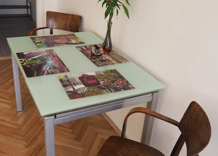 Apartmán Stylish Near Jezerka Park Praha