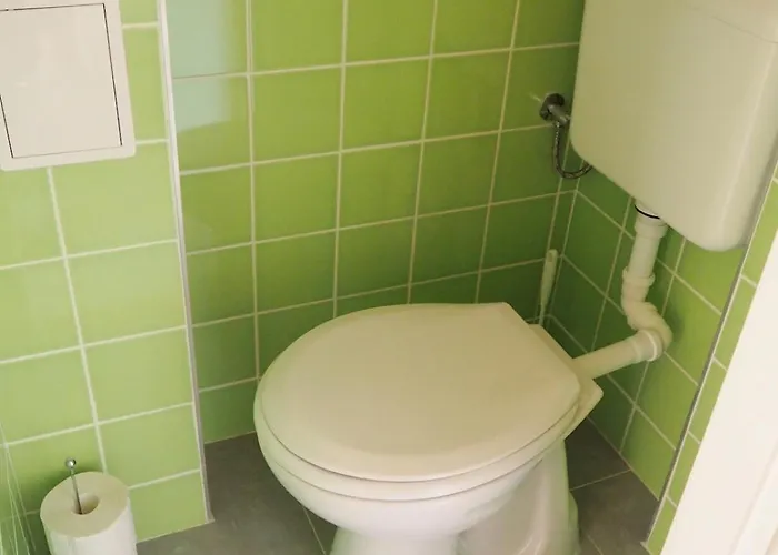 Apartmán Stylish Near Jezerka Park Praha
